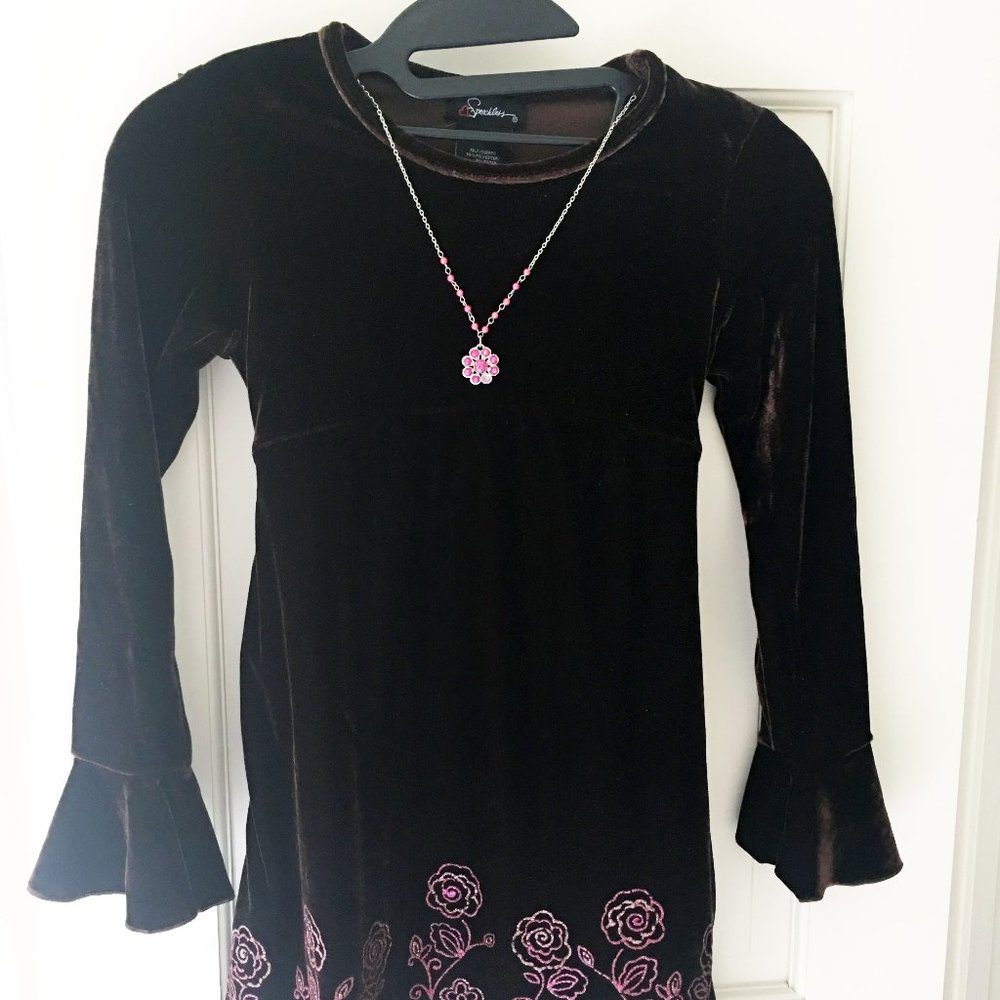 Speechless Pink Flower Necklace Velvet Velour Dark Brown L/S Dress Sz 7